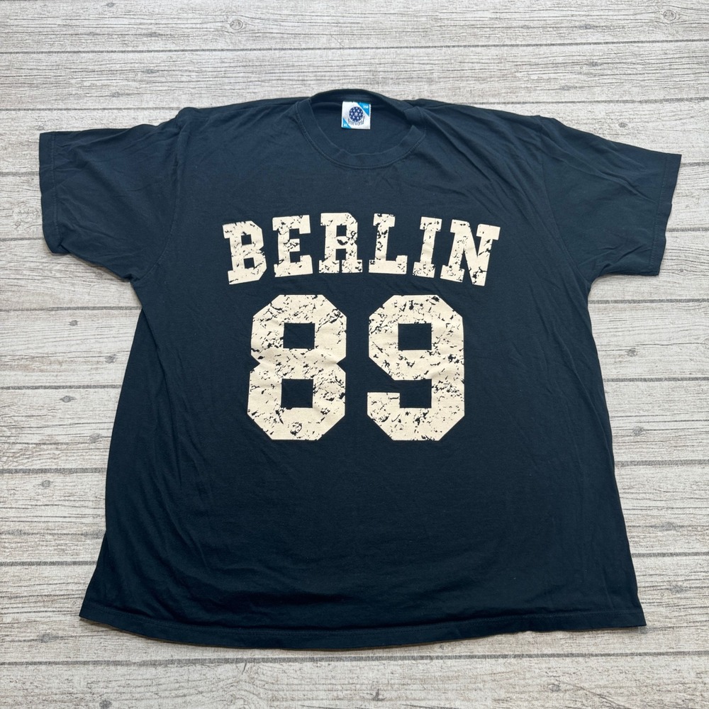 Berlin 89 T-Shirt Men's XL Black Graphic Short Sleeve Cotton Athletic Varsity